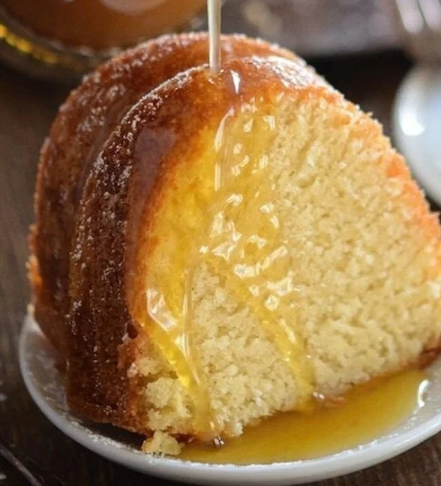 Sam's Caribbean Amaretto Cake